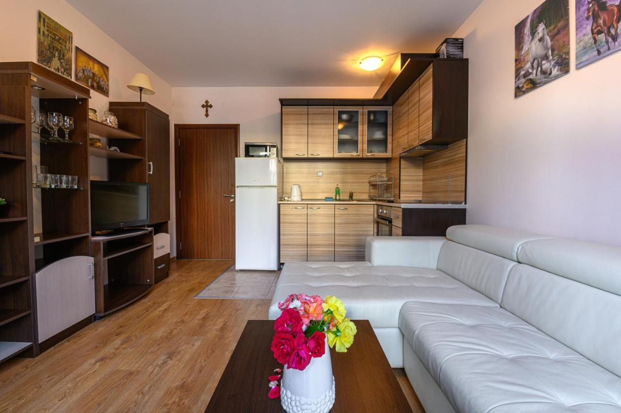 Apollon Apartament Nesebăr